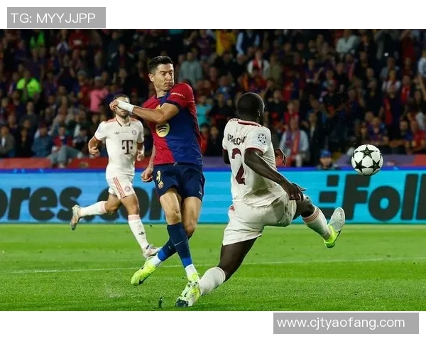 足球明星与点球机器的巅峰对决谁能在关键时刻笑到最后